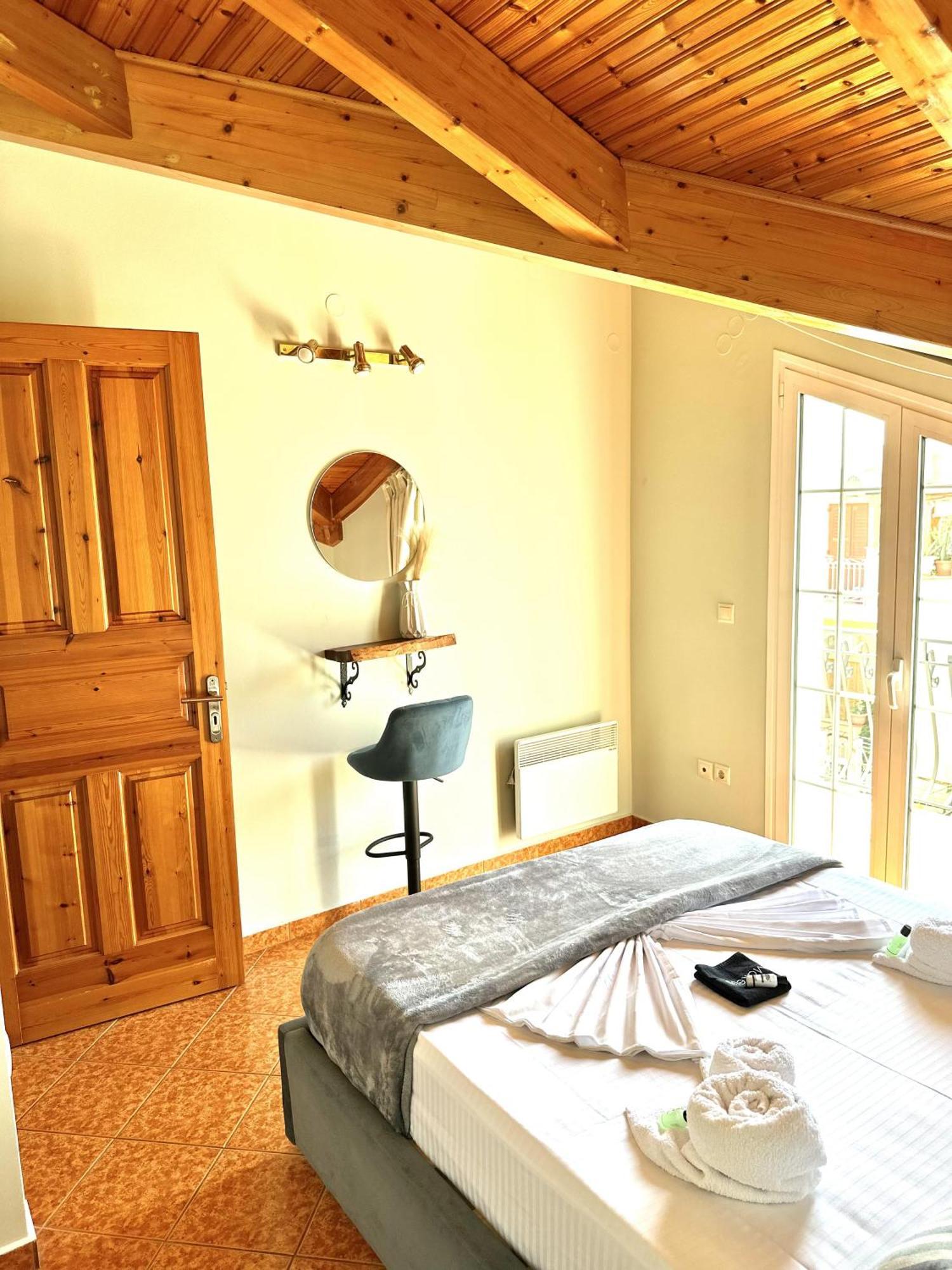 Appartement Liberator Attic à Argostóli Extérieur photo